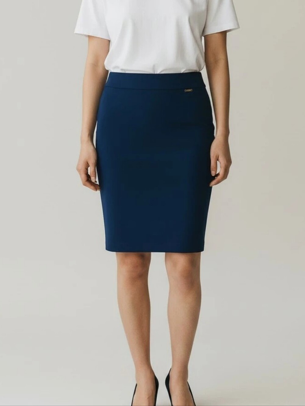 TAHARI BLUE SKIRT sz 12